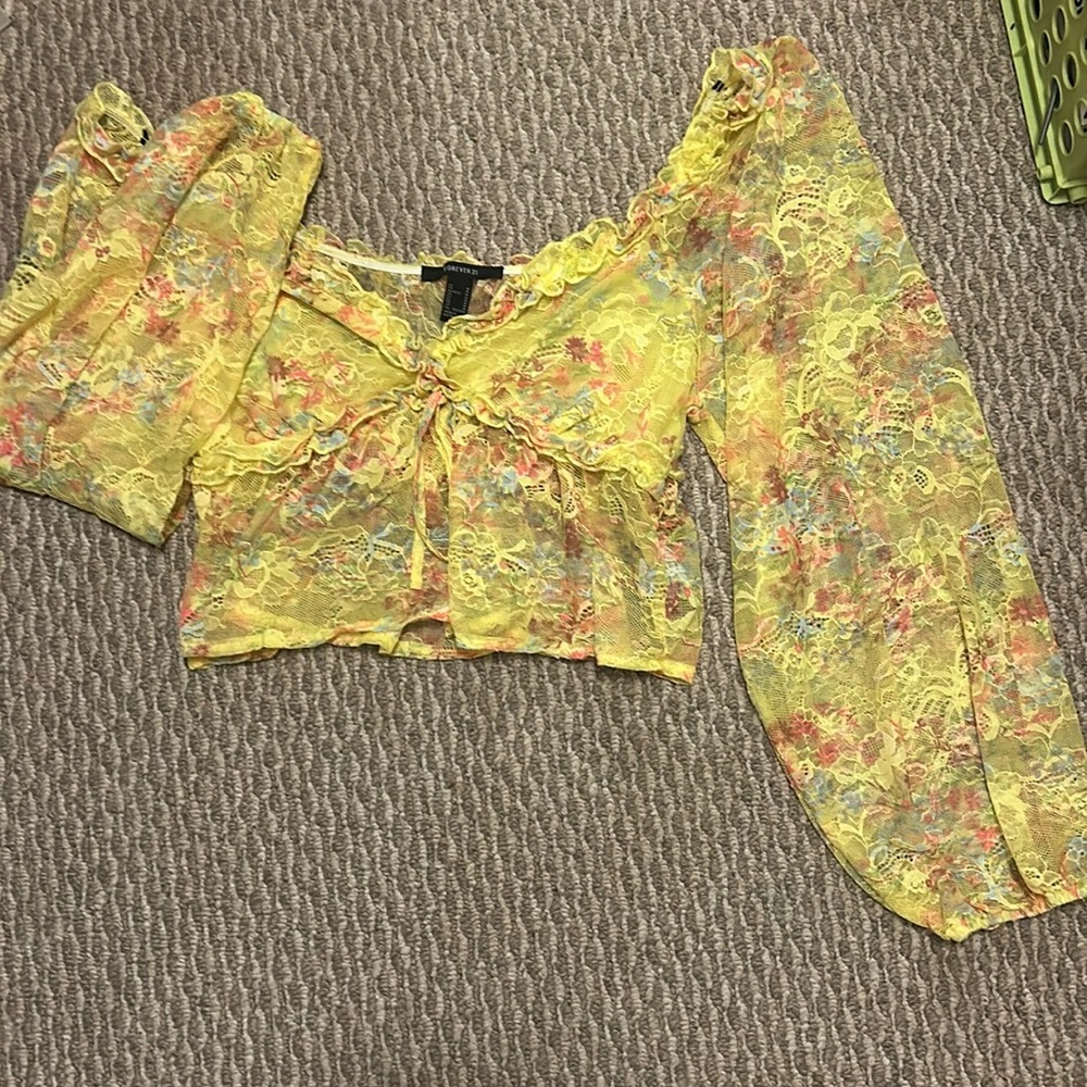 yellow forever 21 lace shirt size medium